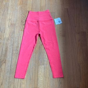 Spacedye High Waisted Capri
Bright Amethyst Heather &Paradise Coral Heather
